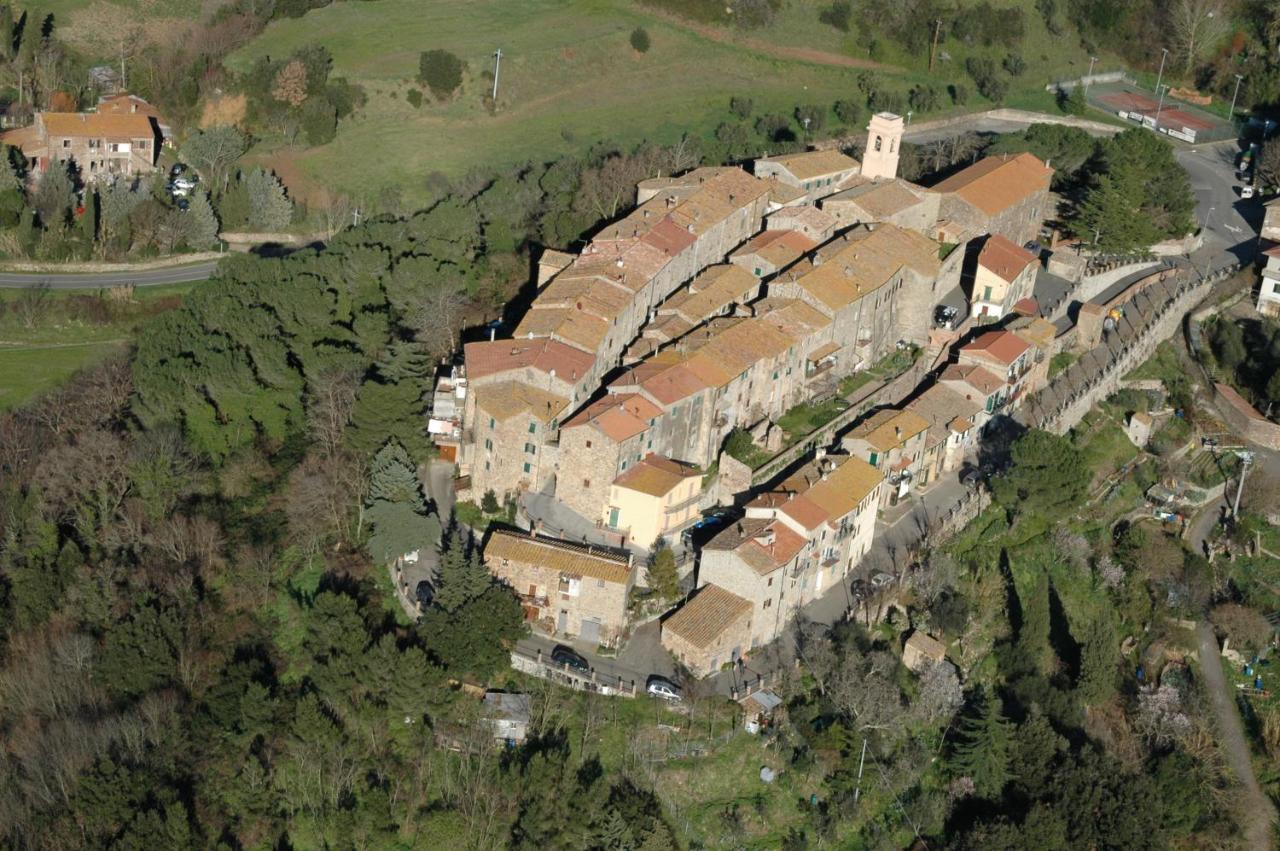 B&B Canneto Monteverdi Marittimo Exterior photo